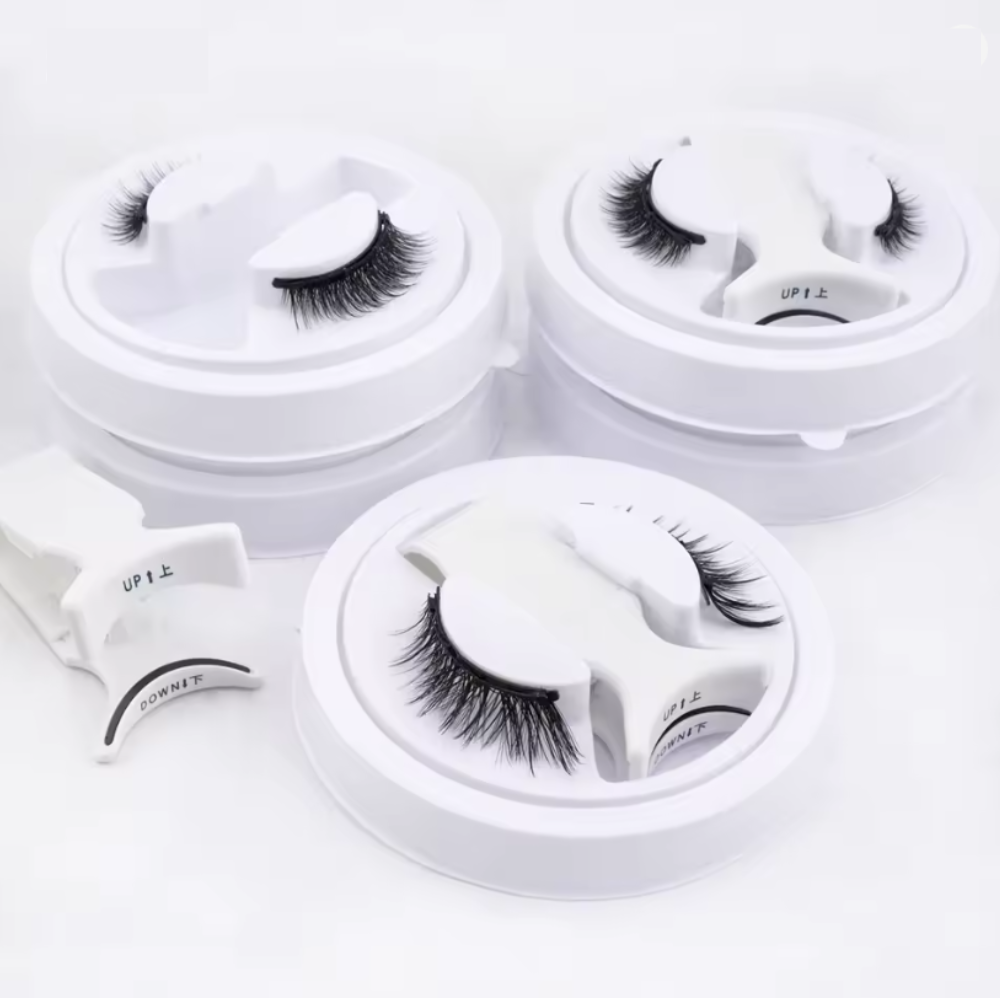 Handgemachte magnetische Wimpern im Etui – stilvolle Verpackung für sicheren Schutz