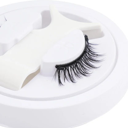 Handgemachte magnetische Wimpern im Etui – stilvolle Verpackung für sicheren Schutz